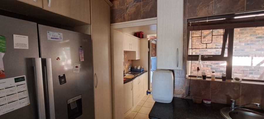 4 Bedroom Property for Sale in Vanes Estate Eastern Cape